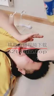 【羽珊】高跟踩踏喂食脚下奴 G-210531-21