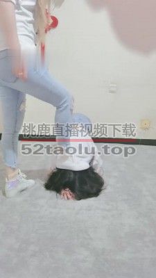 【梦幻大大】胯下短肉丝玩母狗 G-210823-11