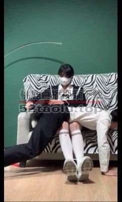 【木秋夜深了】羞辱帅气正装DK狗狗舔脚 腿绞 耳光 遛狗 骑马 bf5814