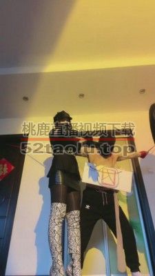 【苏州十三姨】女警和助手虐待囚犯 bf7396