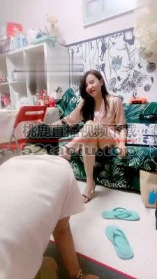 【楠楠女神】裸足虐待废物前夫 bf18429