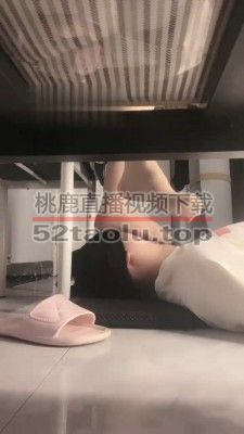 【万一】臭脚无意识踩脚垫 bf19492