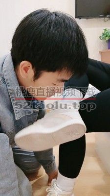 【辣姐S】小白鞋棉袜窒息羞辱贱狗 bf20388