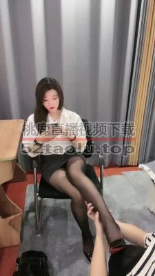 【诺丝】高跟长靴黑丝踩狗 bf20928