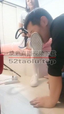 【明明】舔闻小白鞋过膝袜/踩踏喂食 bf24354