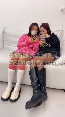 【术术】姐妹花抓住入室小偷当狗虐 bf24406