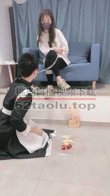 【晚晚】运动鞋踩踏喂食/喝洗脚水 bf26378