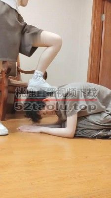 【米噢】萝莉主小白鞋碾压狗/裸足喂食酸奶深喉 bf28497