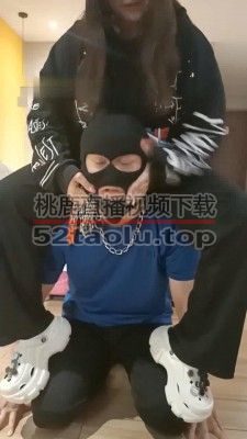 【绝美双主】学生双S暴力踩跺踢踹/骑马/踢裆/黑丝脚喂酸奶和升水 bf28810