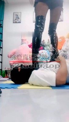 【兔兔大人】长靴全体重踩/骑马/网袜闻舔/耳光 bf30398
