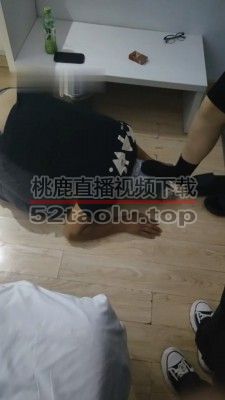 【最抗揍】双素人学生S-运动鞋黑棉袜踢踹闻舔 bf32401