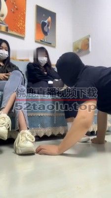 【精神小妹】双素人学生S-闻舔脏鞋原味棉袜 bf33289