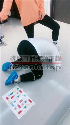 【伊柔】飞行棋决定刑罚大挑战 bf34115