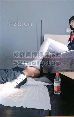 【航儿】学院风S-原味白丝裸足跪舔【上】 bf34458