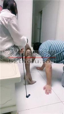 【蜜糖情侣】灰丝高跟诱惑舔-打手心-骑马爬行 bf34997