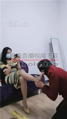 【凌儿女神】高跟踩虐玩弄圈养狗奴 bf35646