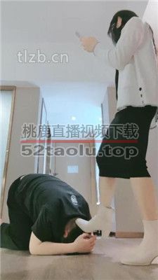 【妮蔻】短靴女神碾压踩/胯下辱/清理脏鞋/深喉/黑船袜捂脸 bf37358