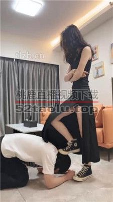 【萬一】跪舔超脏高帮鞋/碾压狗爪/喂口水/脚深喉 bf37535