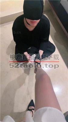 【琪琪大人】偷闻原味内裤被后妈发现 bf38617