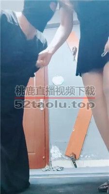 【东营天香百合】闻舔高跟原味脚/踩狗头 bf38926