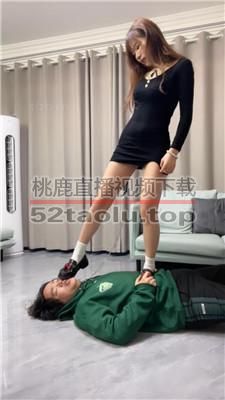 【素人挖掘机】抽耳光/皮鞋白袜踩踏/提档/坐脸窒息/骑马 bf39079