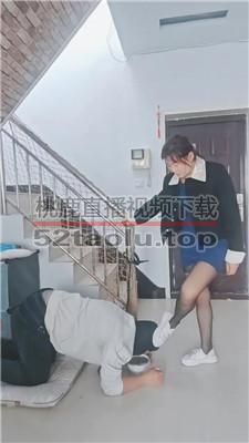 【豫安然】圈养犬化-喂食/舔脏鞋/踩狗爪/拉丝口水浓痰 JS240321-2