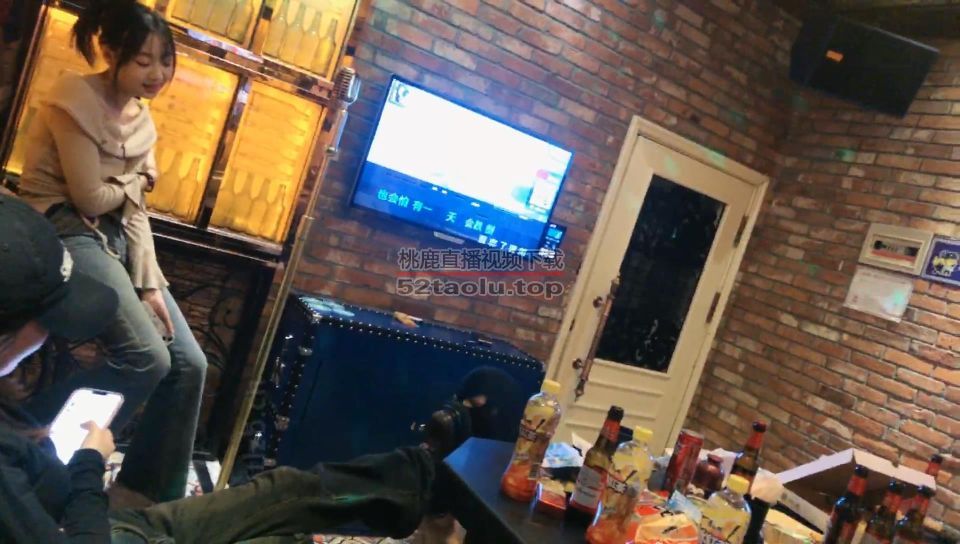 【64彤】多素人S-KTV-群调群虐/重度暴打 bf39451