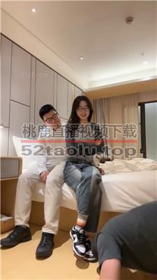 【jenn】情侣主虐绿帽-转胯踩踏踢踹/耳光舔脏鞋/喂口水 bf39516