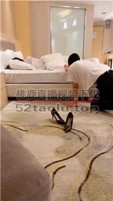 【阿珂大人】绿帽男友伺候我起床洗漱 bf39822