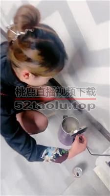 【逗逗】重口-喂洗漱水/漏斗灌圣水/原味丝袜榨汁 bf39865