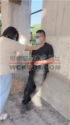 【大小姐】双S-户外重度虐打跟踪狂 JS240512-9