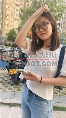 【素人挖掘机】开发下班文员S-抽耳光/闻舔臭脚/踩踏转胯 bf41587