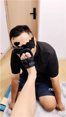 【上海汤圆】衣架抽打/跪舔脏拖鞋/碾压踩踏 JS240724-4