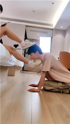 【萌宝儿】狗舌舔脏鞋/踩踏喂食/插嘴 bf43261