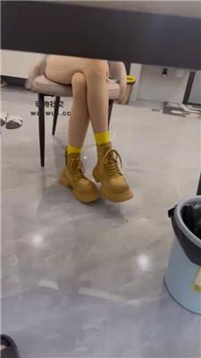 【狗哥】路边开发性感女神-短靴黄棉袜羞辱 bf43512