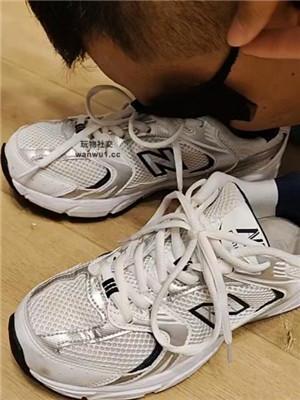 【上海汤圆】嘴叼拖鞋/强制闻鞋/踩踏 JS240829-6