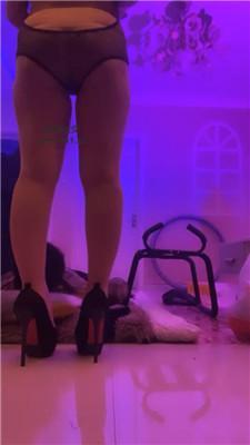 【AIU】性感女神S-坐脸窒息 bf44043