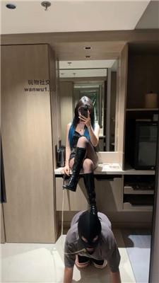 【玥樾】长靴黑丝踩虐/骑狗脖/碾压狗乳/涂鸦羞辱/踩踏 bf44620