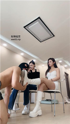 【艾琳175】双S-小白舔鞋恋足伺候【完整版】 bf45011