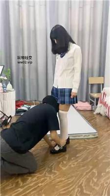 【清纯女大】舔素人学生的皮鞋白袜 JS240928-5