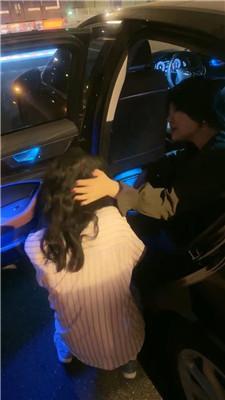 【伊潼】车内外挑-情侣奴-下属带自己的女友被我虐 bf45024