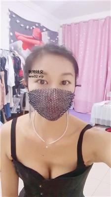 【佩偲】高跟网袜踩踏/刑架吊绑虐打/舔马桶 JS241009-25