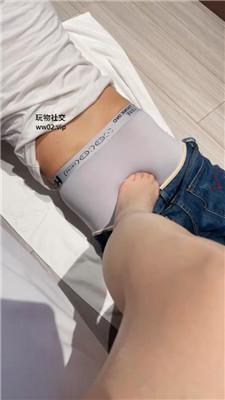 【红颜】高跟裸足踩虐 JS241021-13