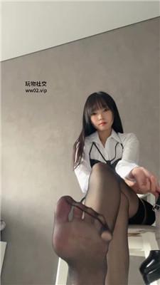 【陆鹿】黑丝高跟粗口 JS241022-20