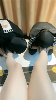 【漫音】双M-跪舔肉丝高跟美腿 JS241103-9