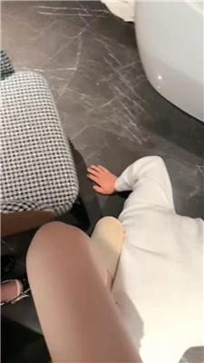 【泡芙】双姐妹花-酒店浴缸踢踹踩/强迫舔脚 bf46768