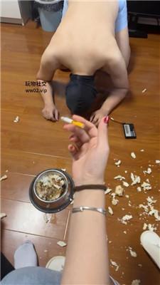 【HB00后情侣】白袜脚踩虐/狗盆脚踩喂食 JS241112-15