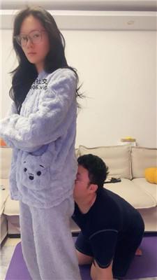 【埋汰】骑马丝袜套头玉足虐 JS241226-46