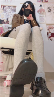 【砂糖】灰袜鞋底羞辱    241230-3