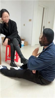 【锅盖子】长靴白袜踢踹踩踏/耳光/喂食 bf48957